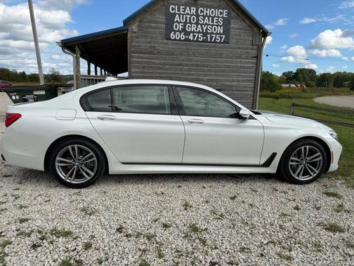2019 BMW 750 i xDrive