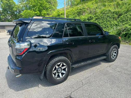 Midnight Black Metallic 2020 Toyota 4Runner TRD Off Road Premium