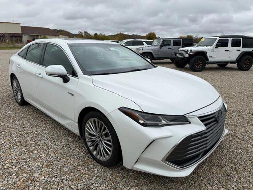 2021 Toyota Avalon Hybrid Limited