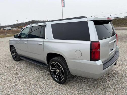 2018 Chevrolet Suburban LT
