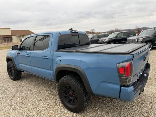 2018 Toyota Tacoma TRD Sport