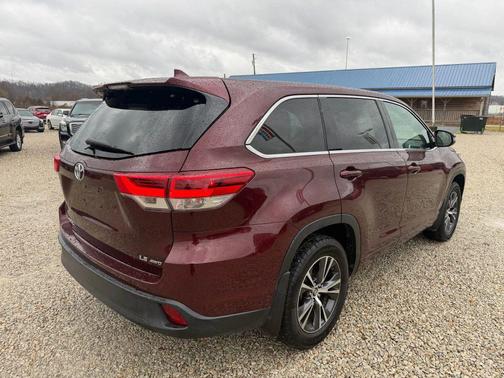 2017 Toyota Highlander LE Plus