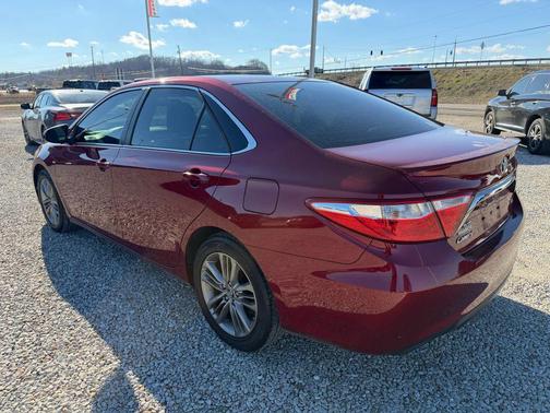 2015 Toyota Camry SE