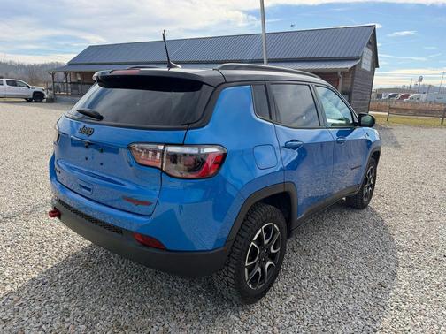 Hydro Blue Pearlcoat 2025 Jeep Compass Trailhawk