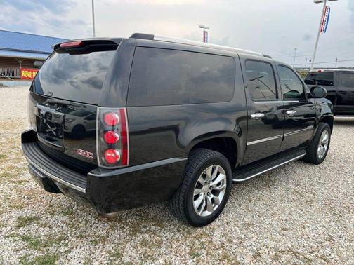 2011 GMC Yukon XL Denali