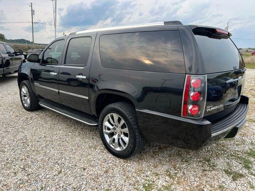 2011 GMC Yukon XL Denali