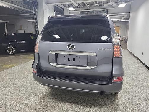2022 Lexus GX 460 Premium