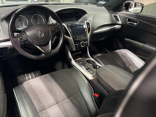 2019 Acura TLX Technology