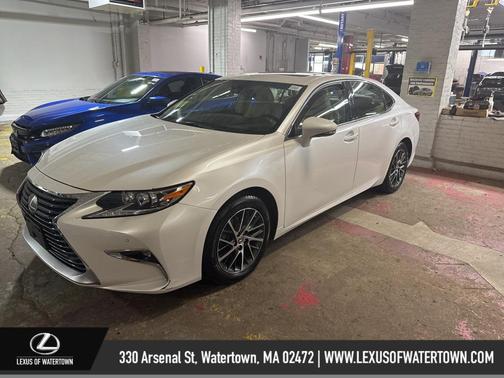 2017 Lexus ES 350 Base