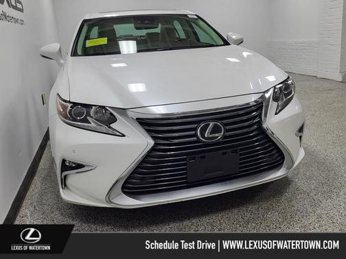 2017 Lexus ES 350 Base