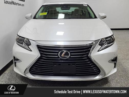 2017 Lexus ES 350 Base