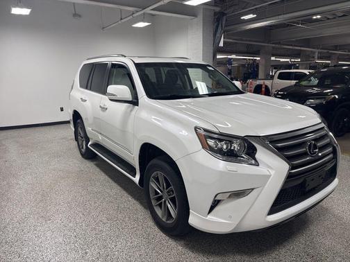 Starfire Pearl 2019 Lexus GX 460 Premium