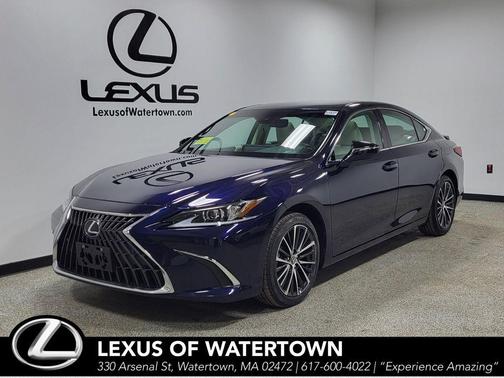 2025 Lexus ES 300h Base