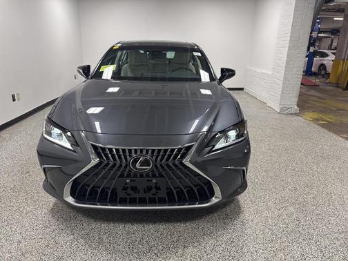 2024 Lexus ES 350 Base