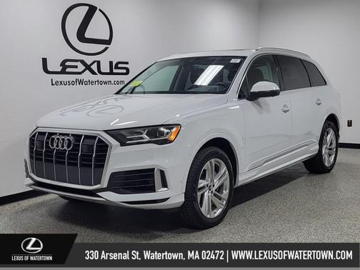 2023 Audi Q7 55 Premium Plus