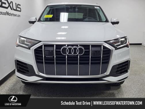 2023 Audi Q7 55 Premium Plus