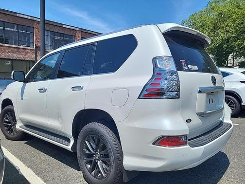 2023 Lexus GX 460 Premium