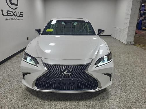 2021 Lexus ES 350 Base