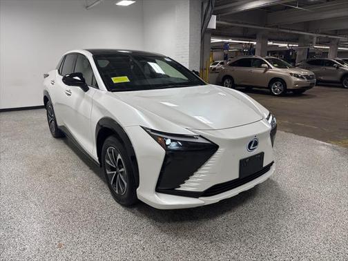 2024 Lexus RZ 300e Premium