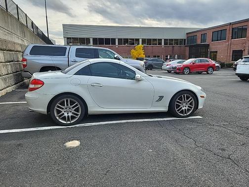 2007 Mercedes-Benz SLK-Class Base