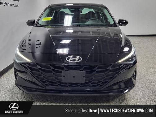 2022 Hyundai ELANTRA HEV Blue