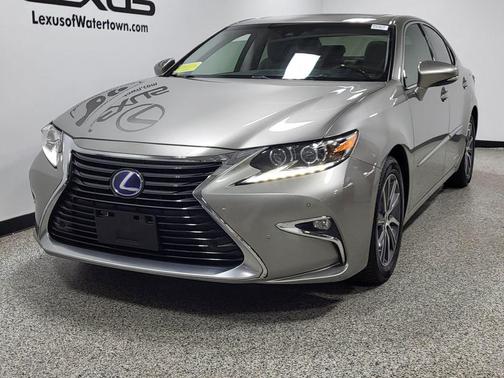 Atomic Silver 2018 Lexus ES 300h Base