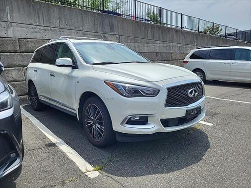 2016 INFINITI QX60 Base