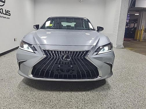 2024 Lexus ES 350 Base