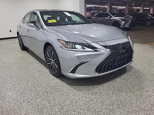 2024 Lexus ES 350 Base