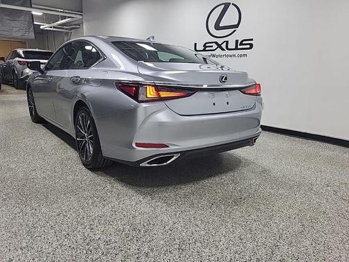 2024 Lexus ES 350 Base
