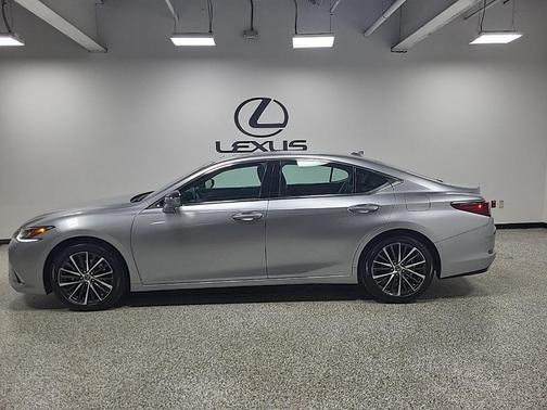 2024 Lexus ES 350 Base
