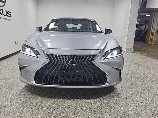 2024 Lexus ES 350 Base
