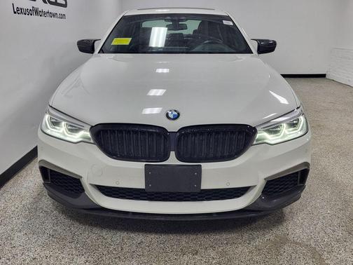 2019 BMW M550 i Xdrive