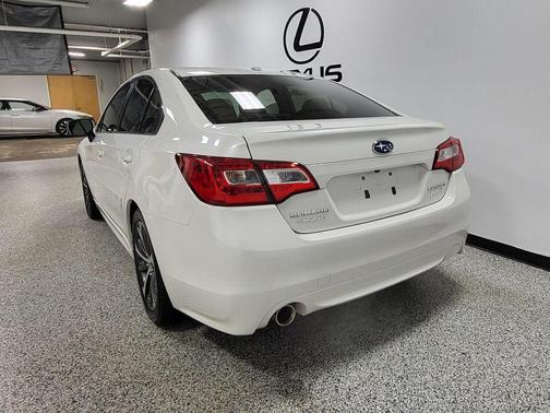 Crystal White Pearl 2015 Subaru Legacy Limited