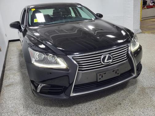 2017 Lexus LS 460 Base