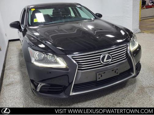 2017 Lexus LS 460 Base