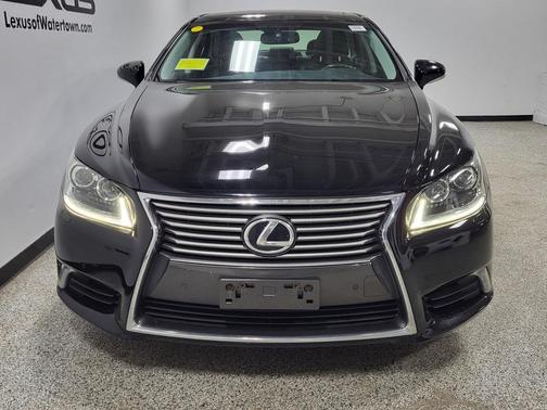 2017 Lexus LS 460 Base