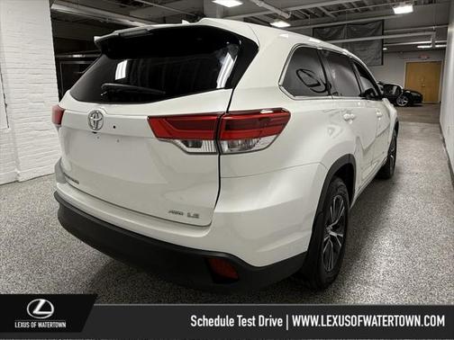 2018 Toyota Highlander LE Plus