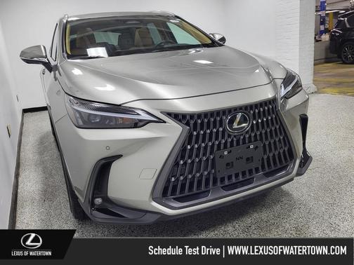 2025 Lexus NX 350 Premium
