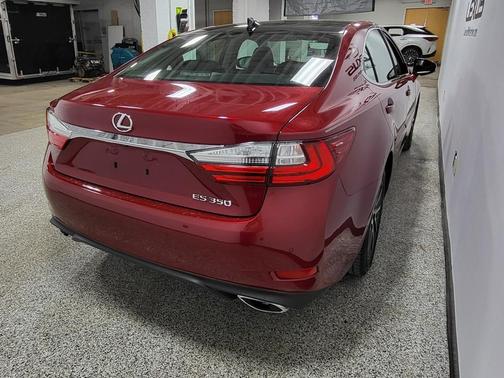 2018 Lexus ES 350 Base