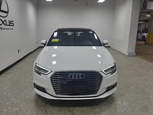 2017 Audi A3 e-tron 1.4T Tech Premium Plus