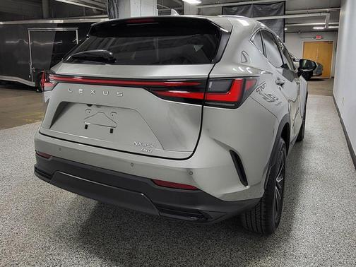 Atomic Silver 2024 Lexus NX 350 Premium