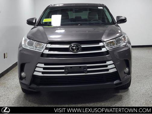 Predawn Gray Mica 2017 Toyota Highlander LE Plus
