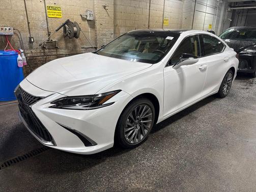 Eminent White Pearl 2024 Lexus ES 350 Ultra Luxury