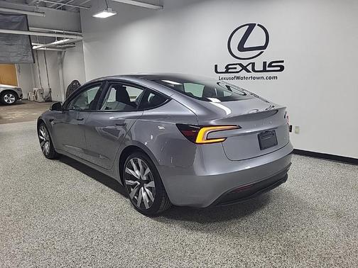 2025 Tesla Model 3 Long Range