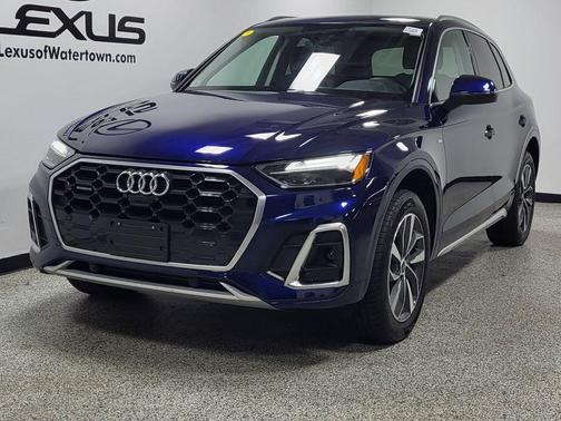 Navarra Blue Metallic 2025 Audi Q5 45 S line Premium Plus
