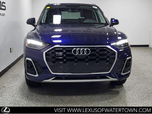 Navarra Blue Metallic 2025 Audi Q5 45 S line Premium Plus