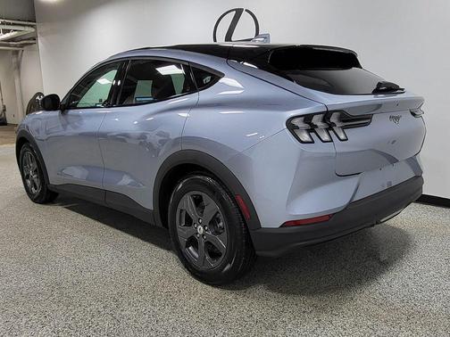 ICED BLUE METALLIC 2022 Ford Mustang Mach-E Select