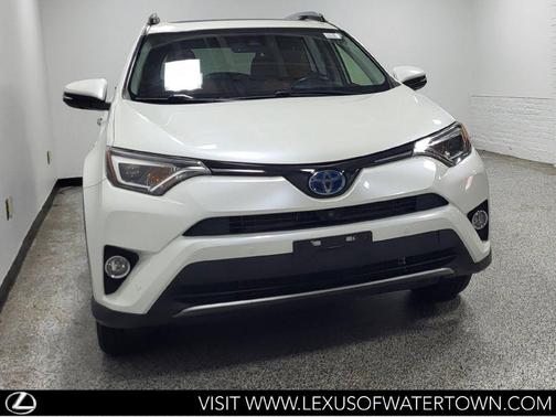 Blizzard Pearl 2017 Toyota RAV4 Hybrid Limited