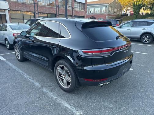 2019 Porsche Macan S